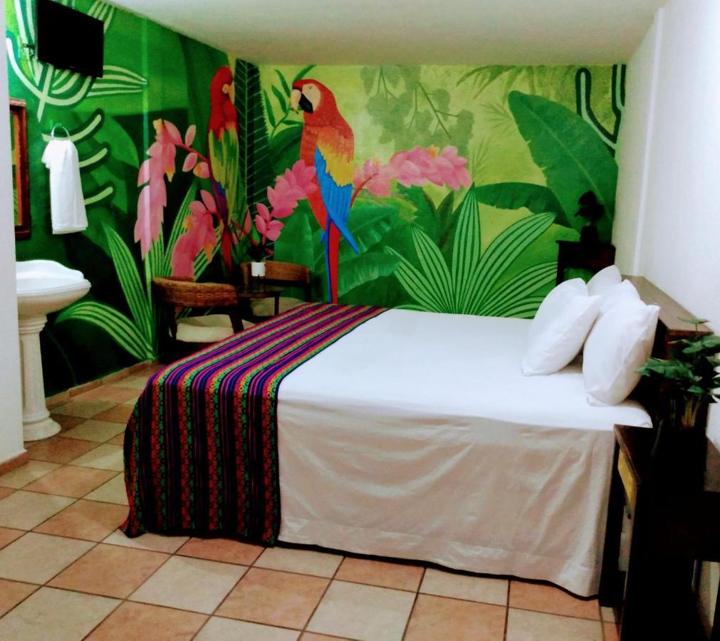 Hotel Esmeralda タンピコ エクステリア 写真