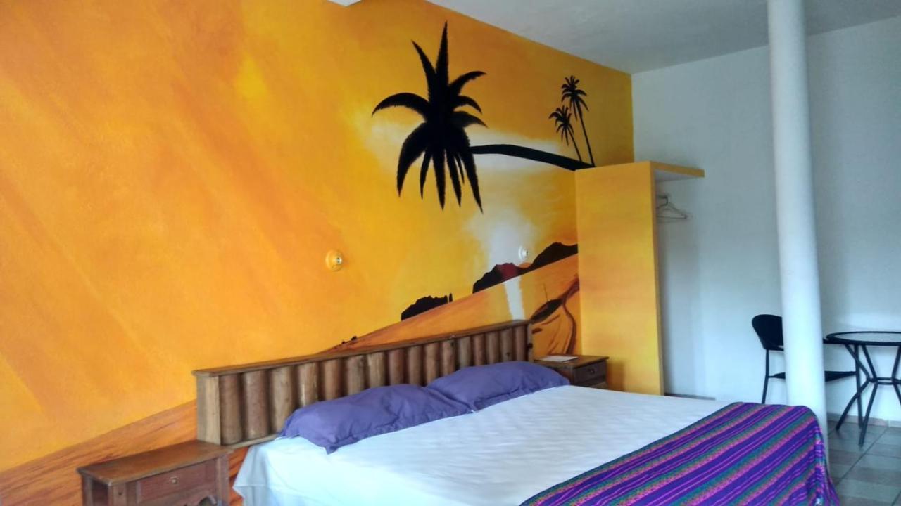 Hotel Esmeralda タンピコ エクステリア 写真