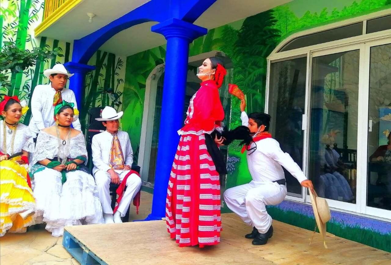 Hotel Esmeralda タンピコ エクステリア 写真