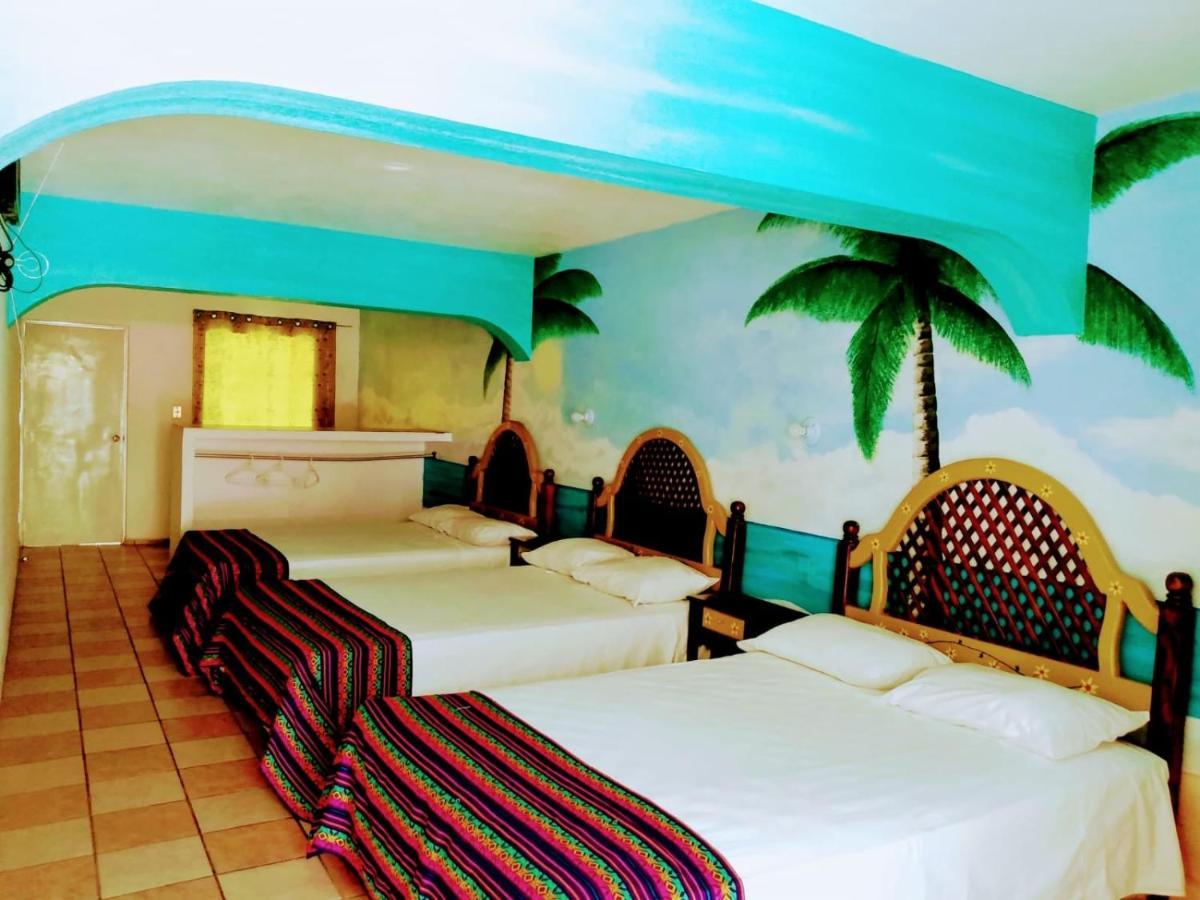 Hotel Esmeralda タンピコ エクステリア 写真