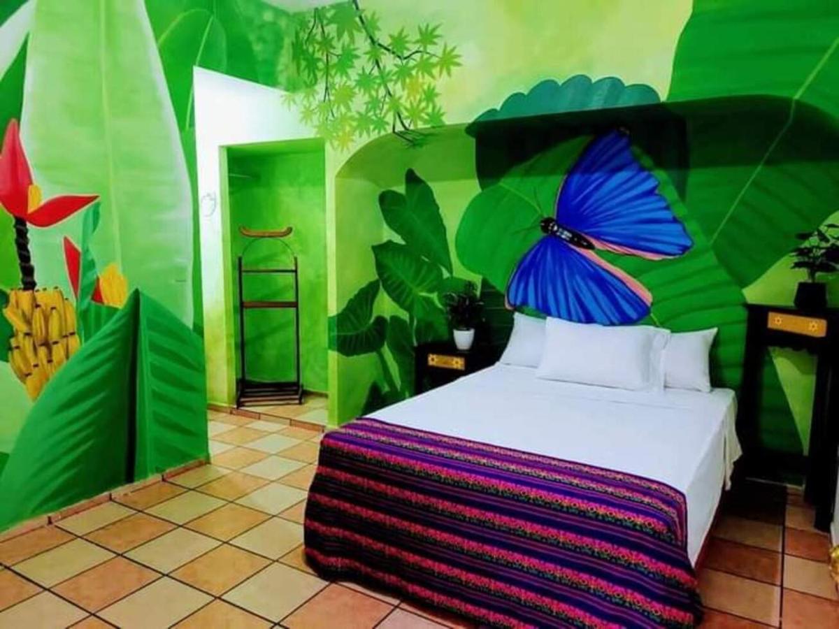 Hotel Esmeralda タンピコ エクステリア 写真